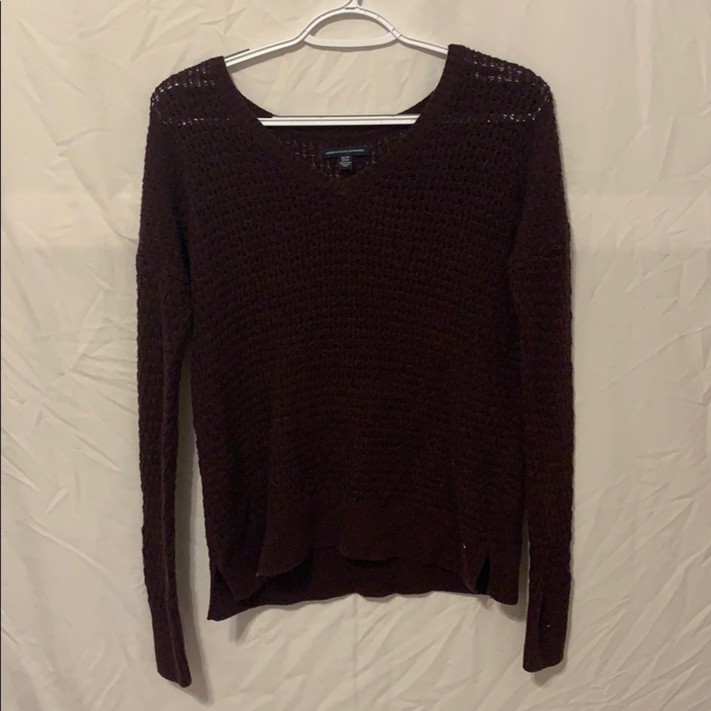 American Eagle burgundy knitted sweater